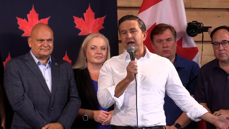 Pierre Poilievre talks trade in Woodstock during southwestern Ontario tour
