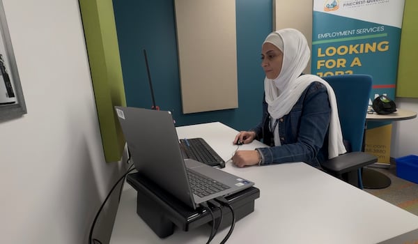 ‘It’s impactful’: How an Ottawa woman is giving back and helping newcomers