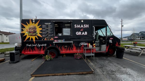 ‘They don’t answer, they refuse’: Food truck owner seeks accountability from seller after persistent issues