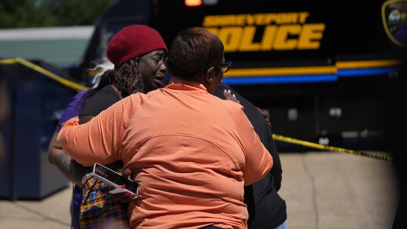 Louisiana father kills 7 of his children plus another child in shooting at house, police say