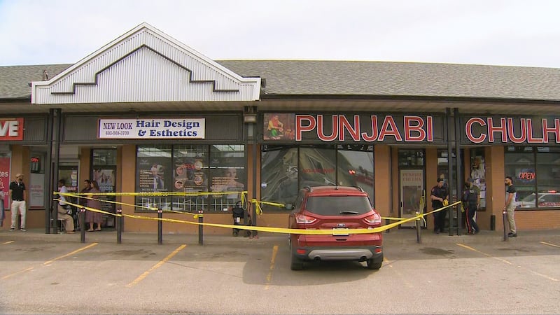 Calgary crash leaves woman, 2 children injured
