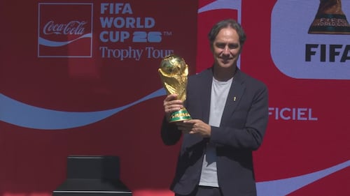 Montrealers get up close and personal with World Cup trophy, Italian soccer star