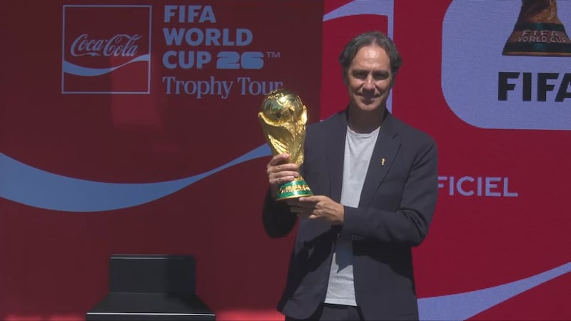Montrealers get up close and personal with World Cup trophy, Italian soccer star