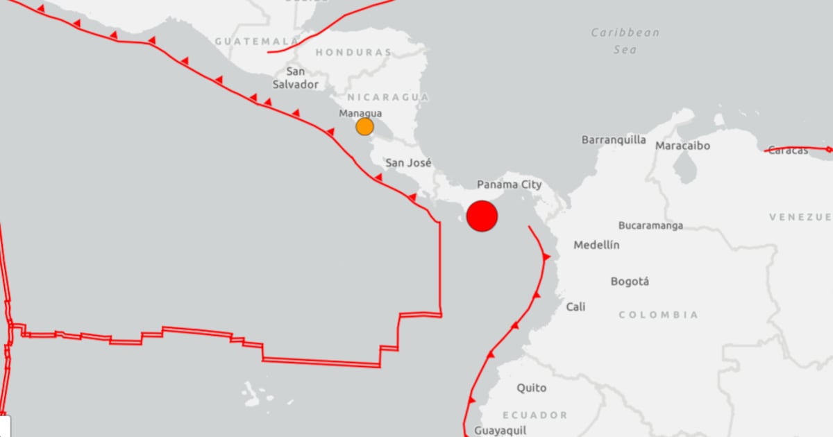 Panama Shaken by Twin Quakes, Aftershocks and Tsunami Alert