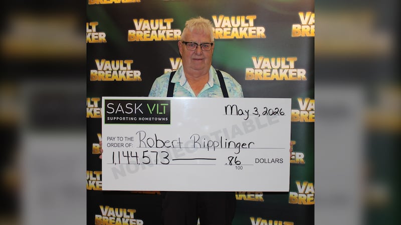 Regina man $1.1M richer after lotto win