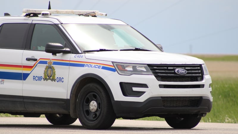 High winds blowing salt causes multi-vehicle crash near Morse, Sask.