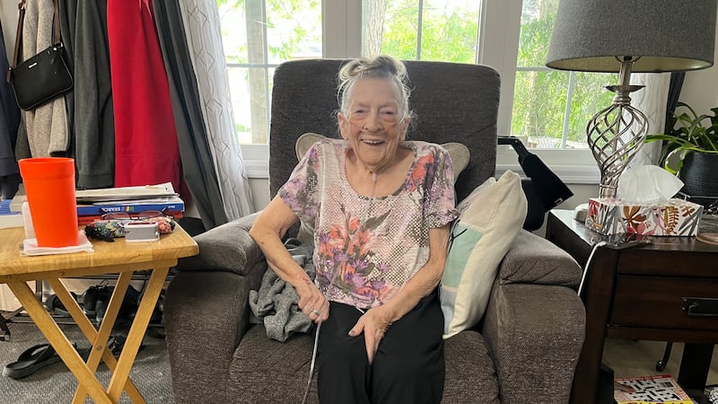 ‘It’s disgusting’: 82-year-old discharged to motel after lengthy Oshawa hospital stay speaks out