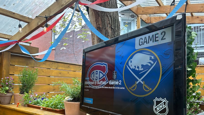 Habs playoff run hurting Montreal restaurants without TVs