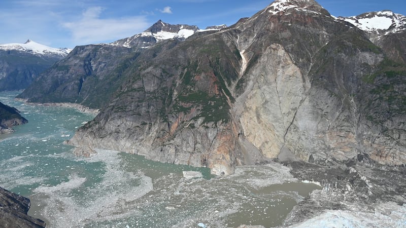 Millions of tonnes of rock fell into an Alaskan fiord last year. The tsunami it triggered was as tall as the CN Tower.