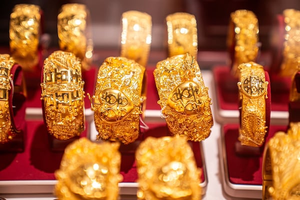 As price of gold surges, sellers are looking to cash in