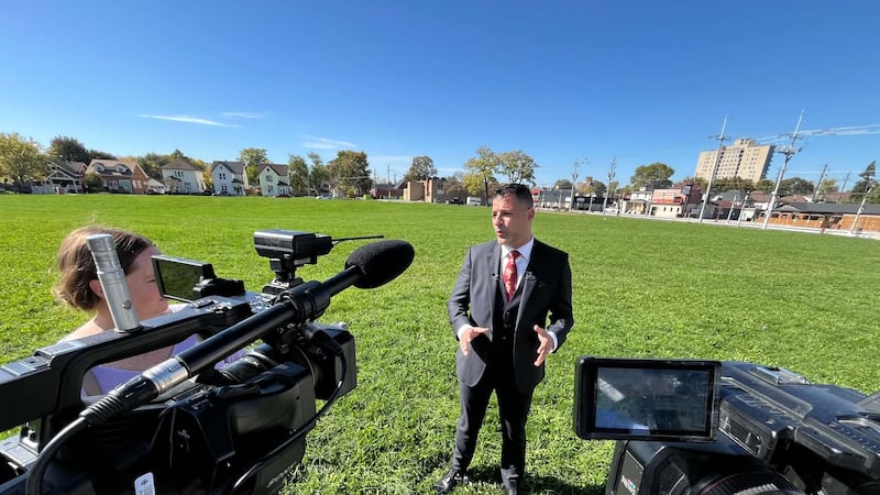 Windsor mayoral candidates pitch competing visions for downtown revitalization