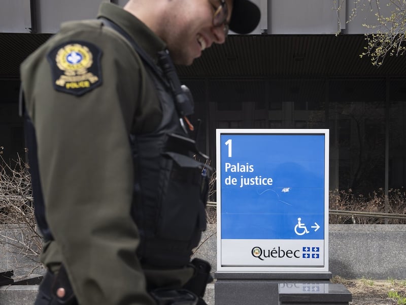 Lawyers ask Quebec court to suspend Montreal bylaw banning insults against police, city employees