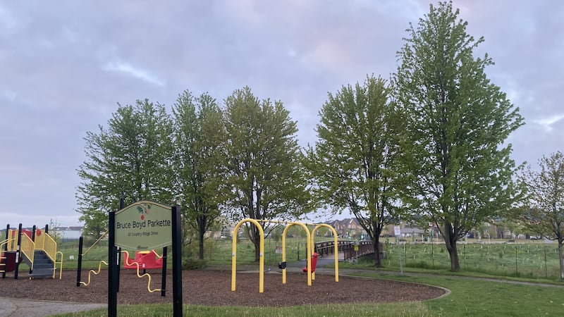 Public safety warning issued after coyote bites child at Markham park