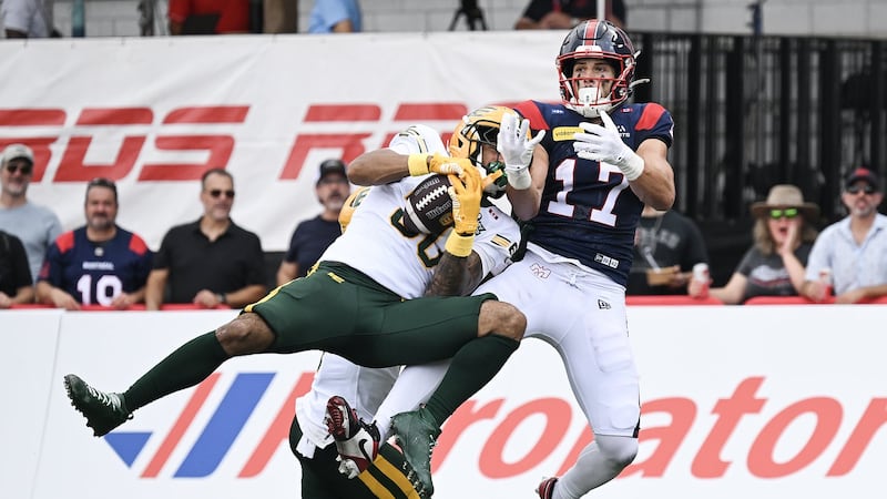 Ford leads Elks' opportunistic defensive backs against visiting Bombers