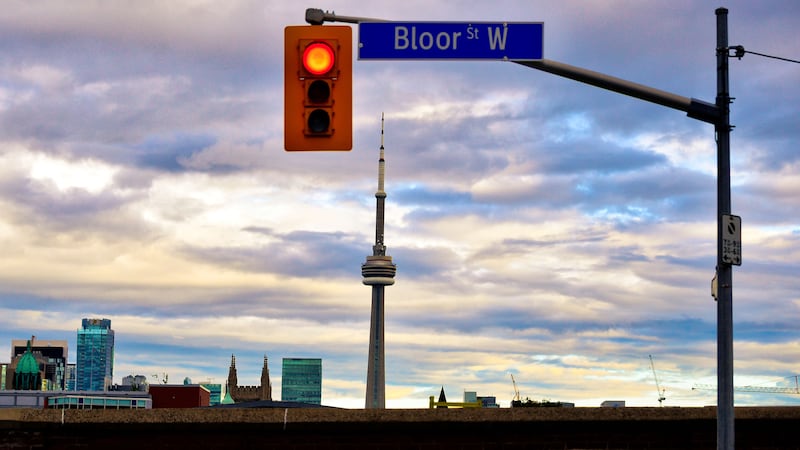 Toronto driver who got red-light ticket 18 years ago wins appeal. Here’s why.