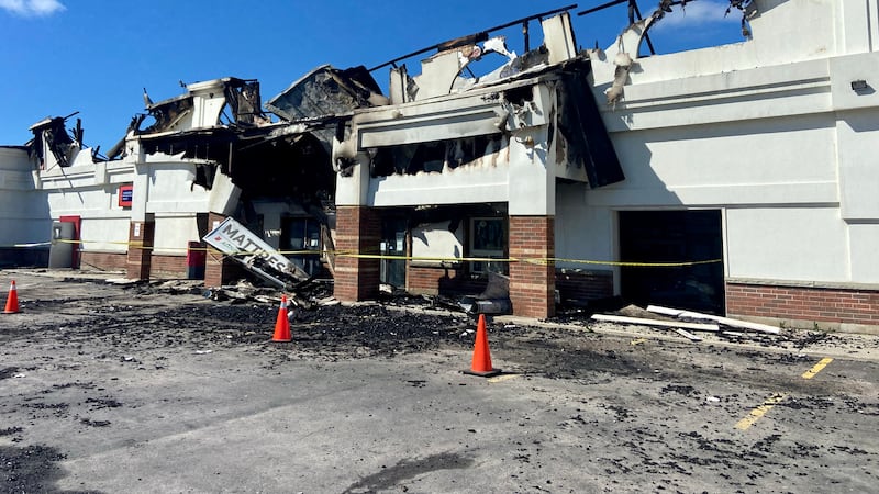 Building blaze $700k worth of damage not including merchandise in Oro-Medonte