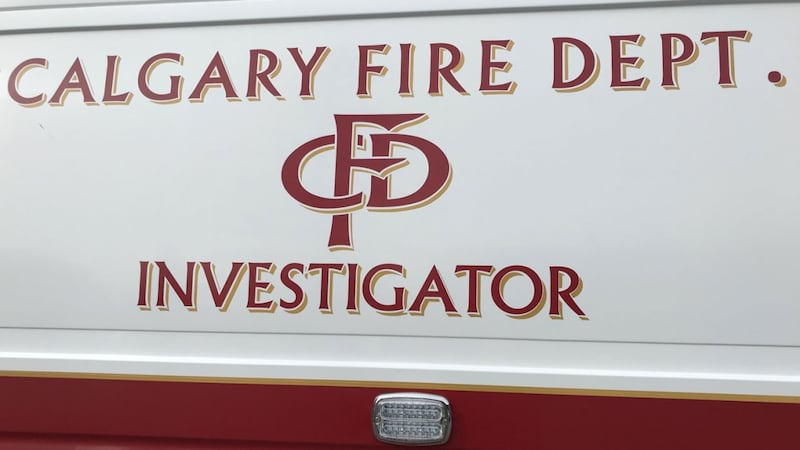Calgary fire crews pull body from Bow River
