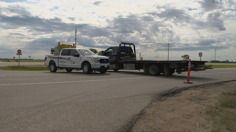One dead in overnight crash involving semi-truck: RCMP