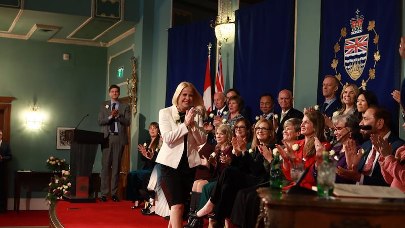 Errors that forced reinstatement of Victoria school board 'inadvertent': minister
