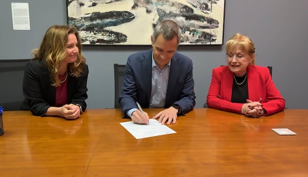 Sutcliffe pledges to keep tax increases low if re-elected mayor of Ottawa