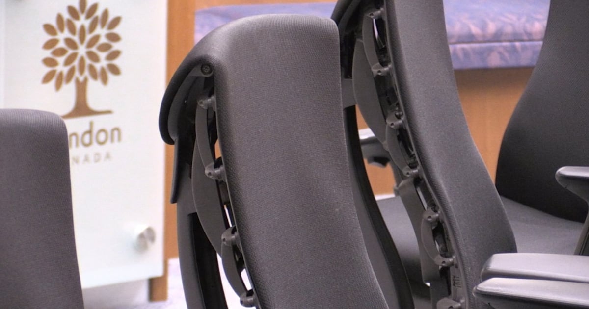 Will 35% pay hike for city councillors haunt some incumbent candidates?