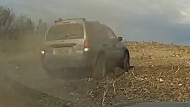 Speeding vehicle dodges police, blasts through farm field: Police