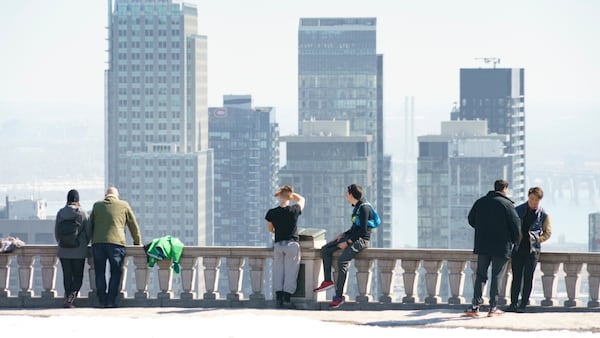Montreal gets a sunny start to the weekend