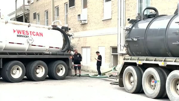 Guests moved after flooding at The Hotel Saskatchewan