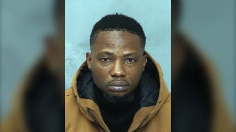 Toronto man facing charges after allegedly exposing himself to 3 victims