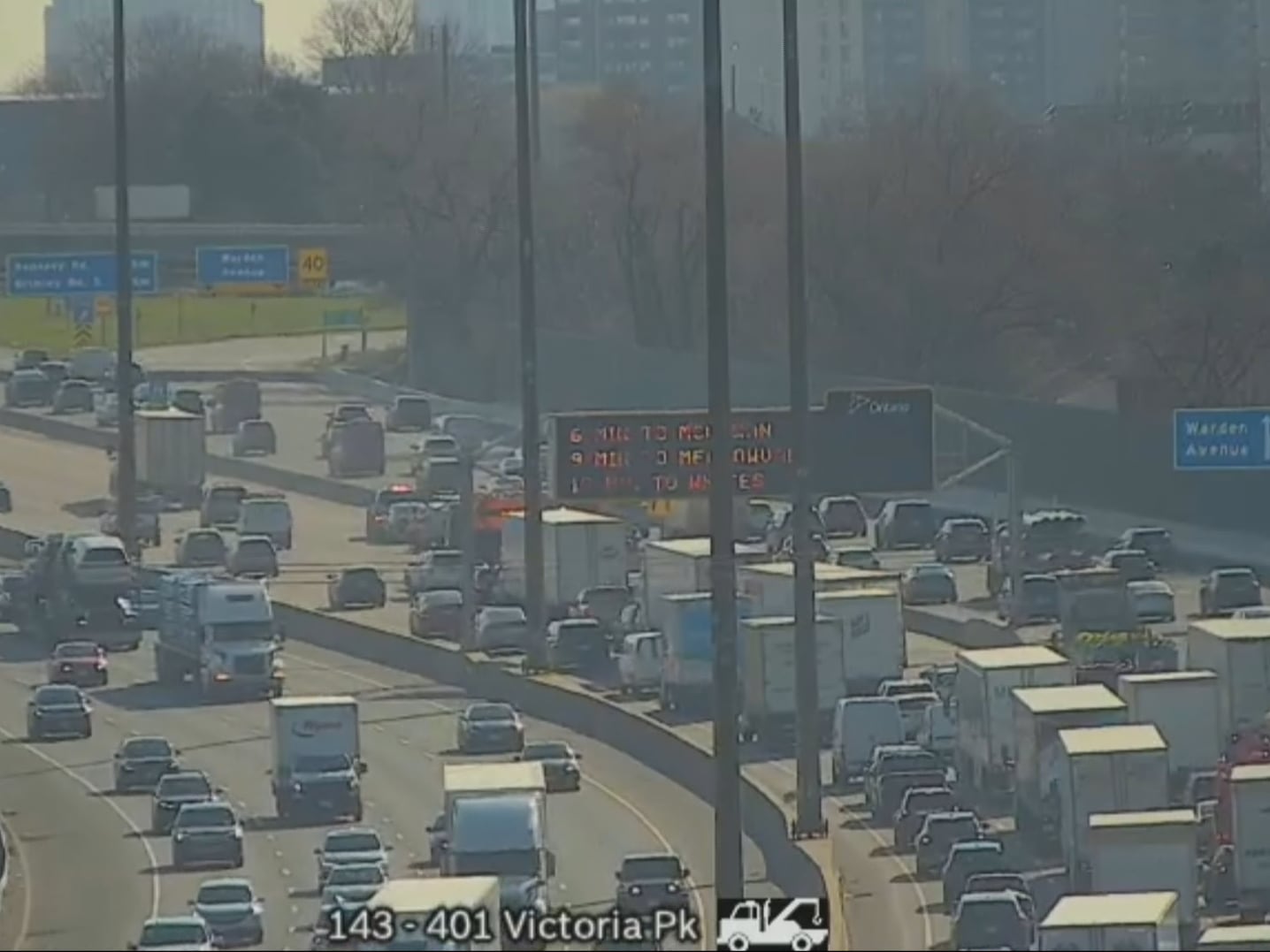 ‘A mess’: Drivers face slow morning commute amid issues on eastbound Hwy. 4