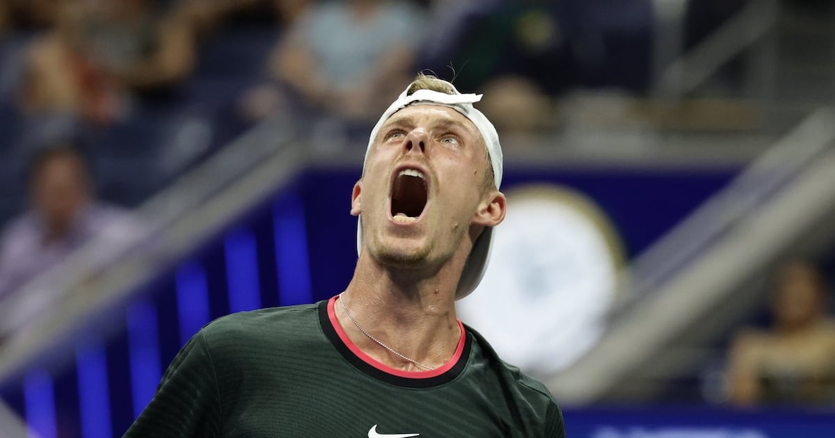 Der Kanadier Shapovalov zieht souverän gegen Shimabukuro ins Achtelfinale ...