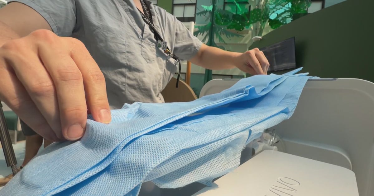 Man receives kidney transplant with new University of Alberta medical apparatus