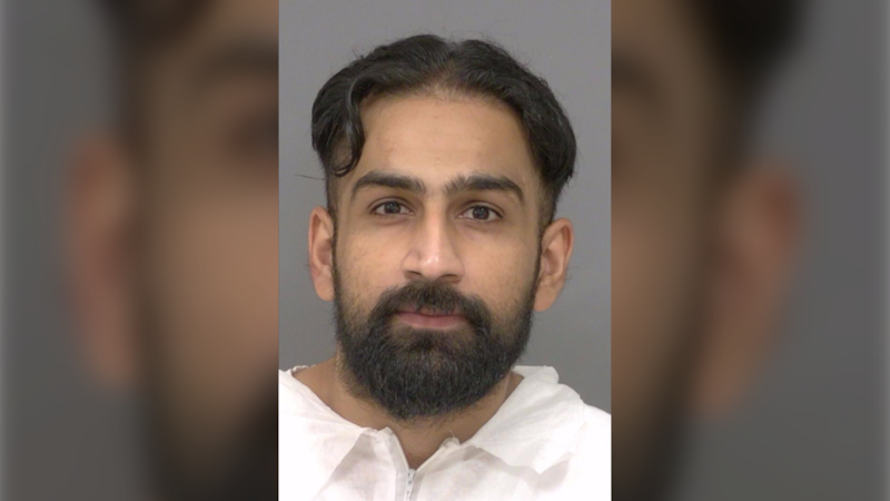 Mississauga man arrested after police allege he sold fake insurance policies for over two years