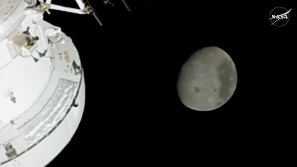 Artemis II crew breaks deep-space record as Calgary fans cheer on