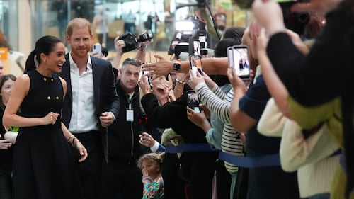 Prince Harry, Meghan arrive in Australia