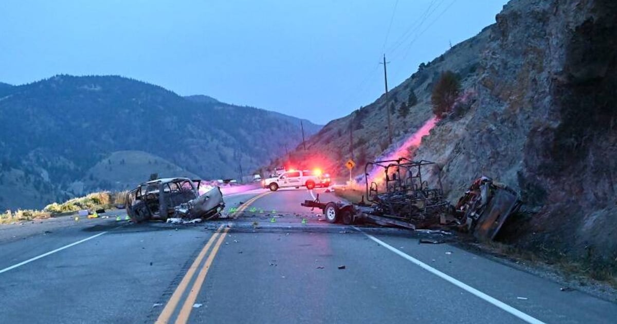 B.C. man charged after fiery crash killed 2 near Lytton