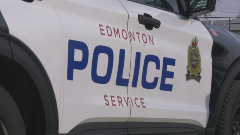 Man stabbed in south Edmonton, 1 arrested