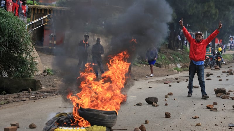 Kenyan public transport operators call off strike after president vows to reduce fuel prices