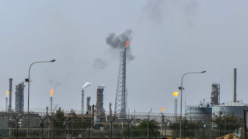 U.S. strikes bridges in Iran, which targets a water desalination plant in Kuwait
