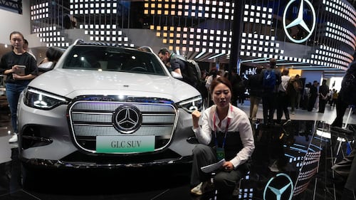 Major German carmakers hit by steep China sales plunge as competition heats up