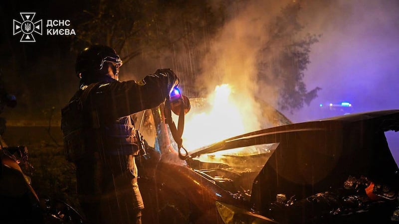 Russian strikes kill 8 in Ukraine as the UN debates how to end the war