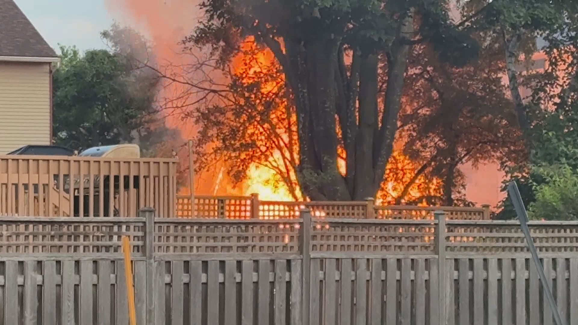 Ottawa firefighters douse backyard blaze in Greenboro area