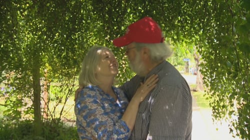 ‘Kissing Tree’ in Victoria becomes symbol of love and lasting memories