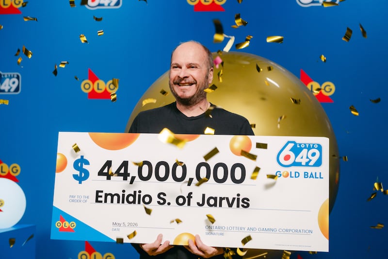 Jarvis, Ont., man wins $44 million Lotto 6/49 Gold Ball jackpot