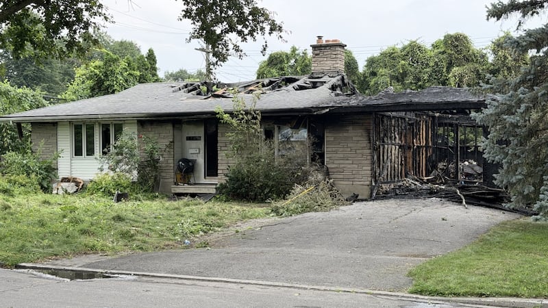 Fire damages two-storey home in Ottawa’s Riverside Park neighbourhood