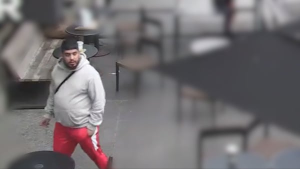 CCTV videos show minutes leading up to deadly Vancouver Starbucks stabbing
