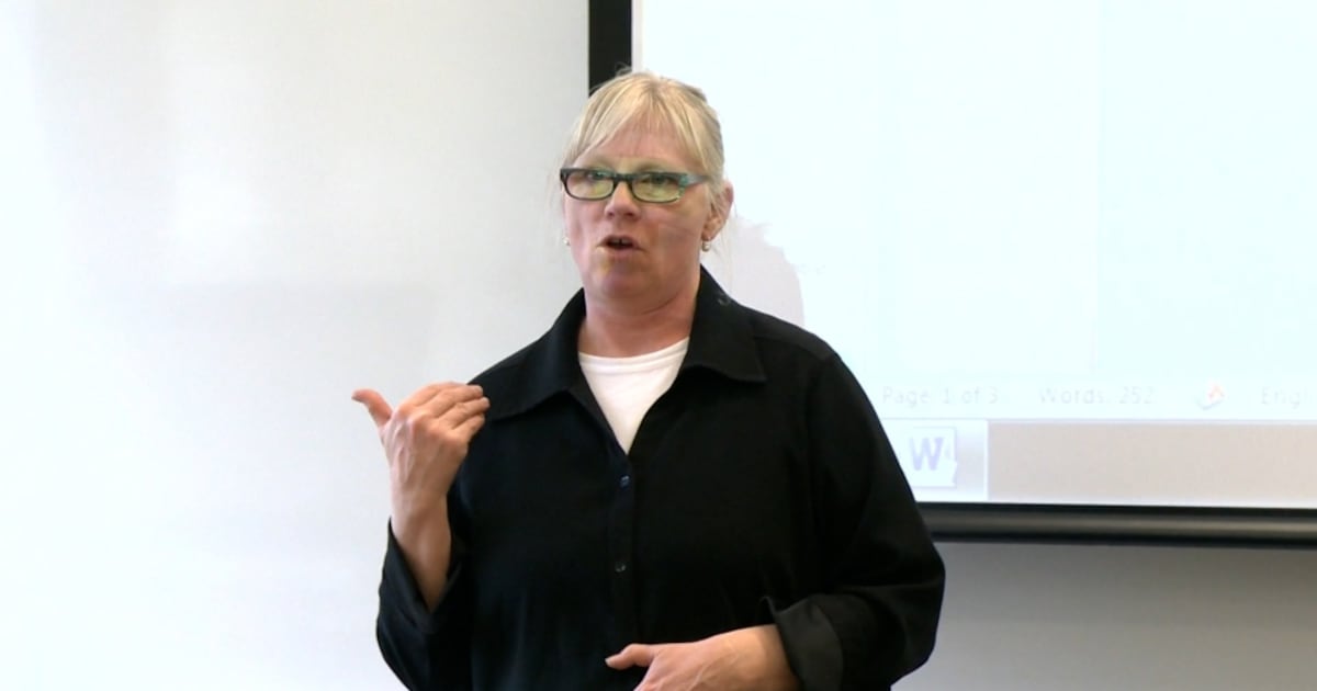 Quebec in desperate need for sign language interpreters in French and ...
