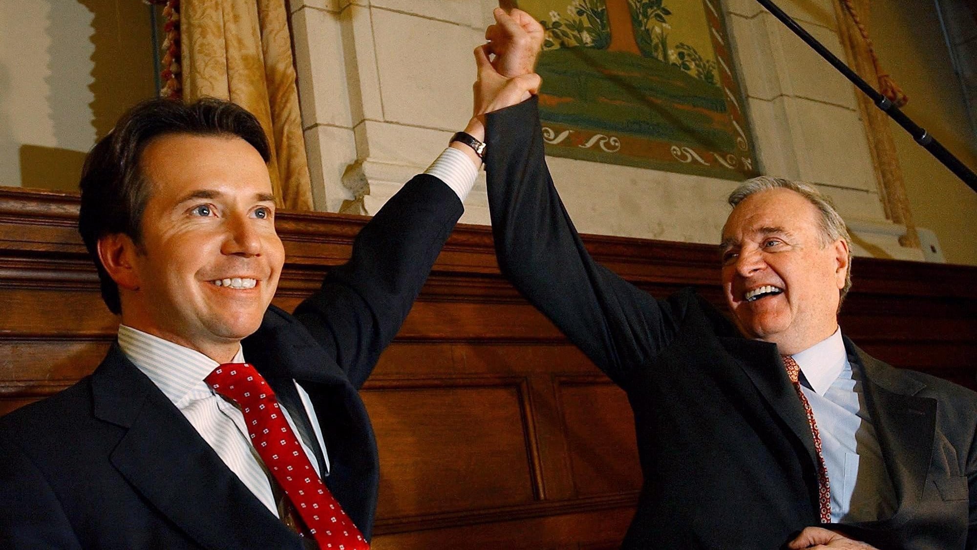 Canadian politicians who crossed the floor or left their party – CTVNews