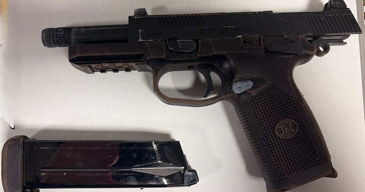 Police: passersby find weapon in a ditch in southeast Barrie