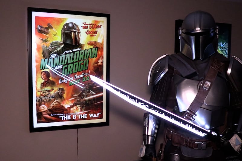 Ontario Star Wars cosplayer invited to red carpet for premiere of new film